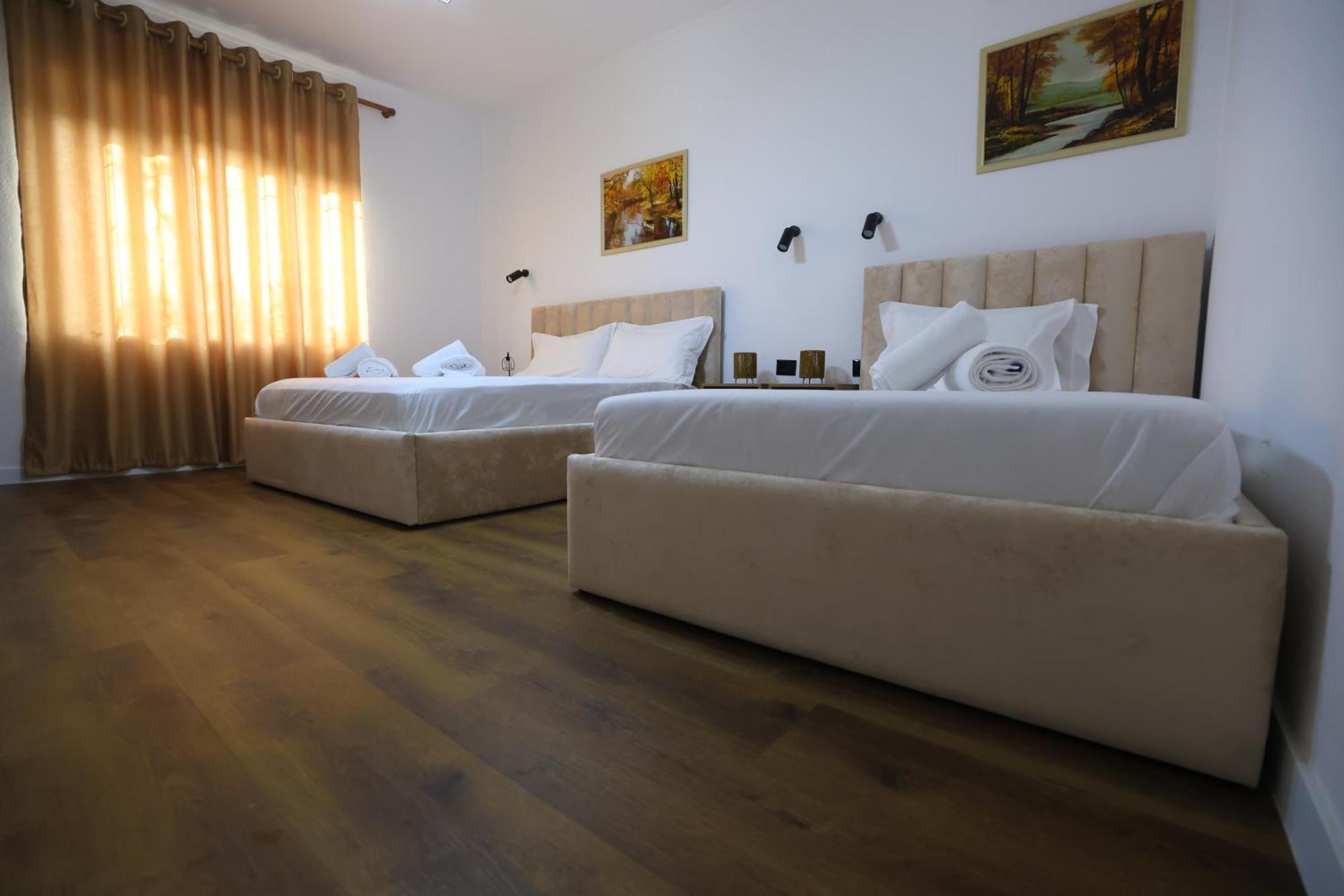 Vila Alizee Hotel Tirana Zewnętrze zdjęcie