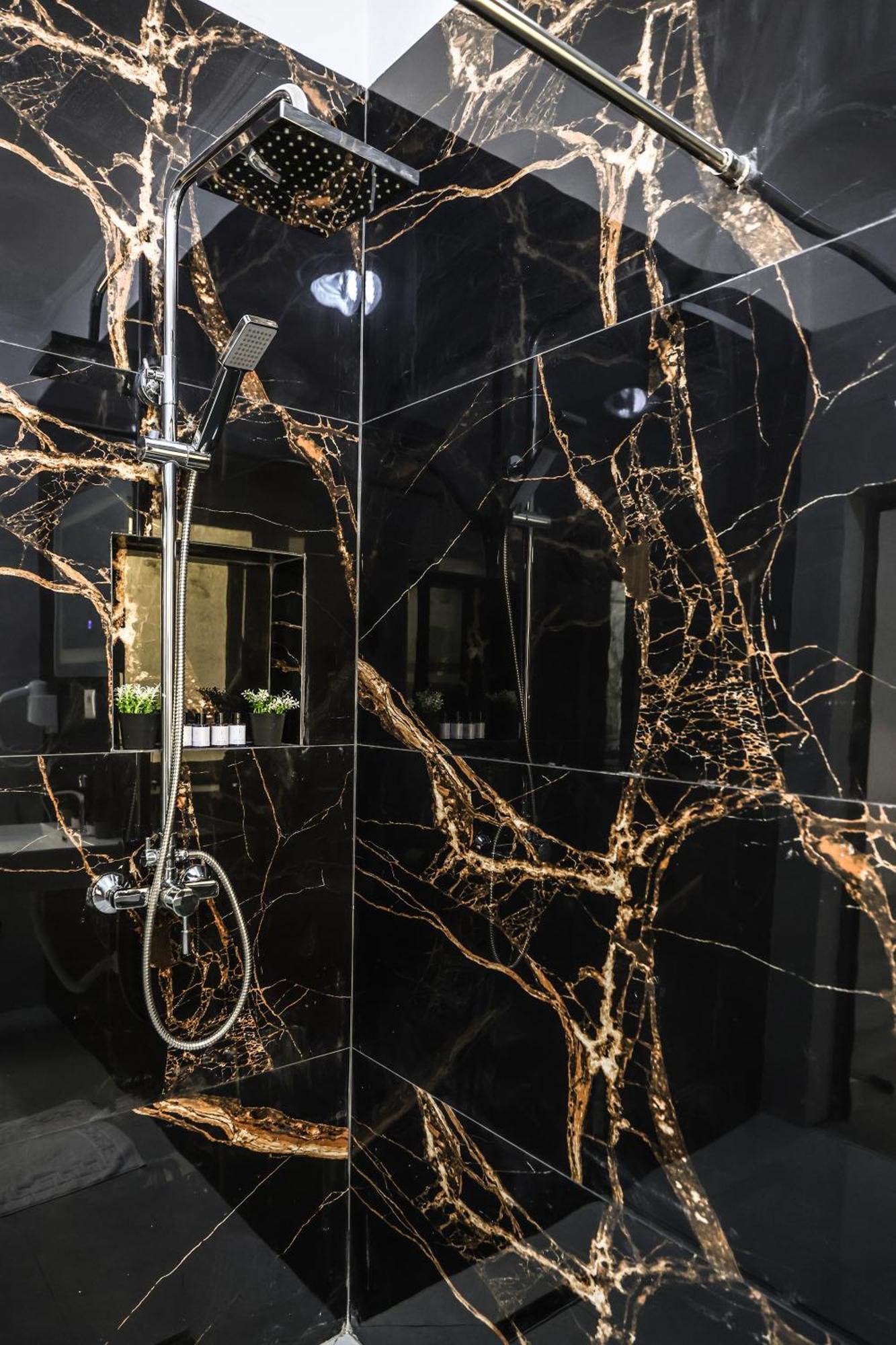 Vila Alizee Hotel Tirana Zewnętrze zdjęcie