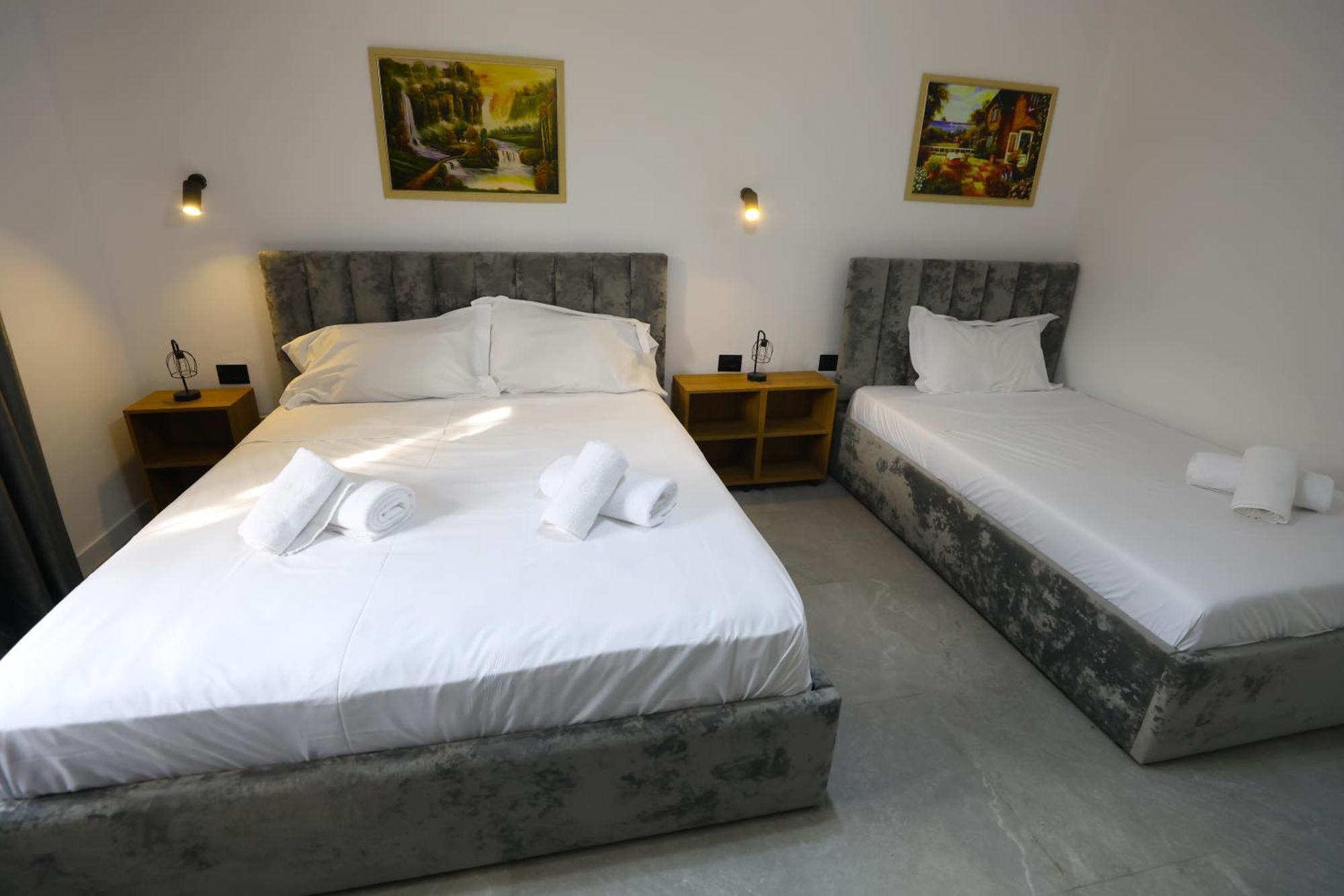 Vila Alizee Hotel Tirana Zewnętrze zdjęcie
